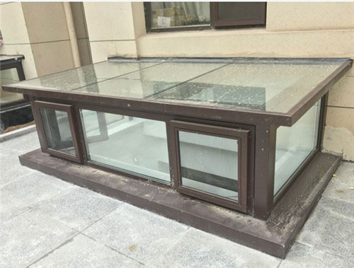 安徽地下室采光井天窗