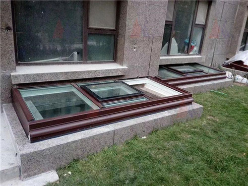 安徽地下室采光井天窗